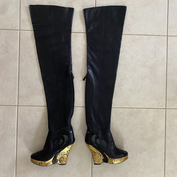 CHANEL Paris-Moscow Thigh-High Cap-Toe Black Leather Boots Size 38.5" - Picture 1 of 16